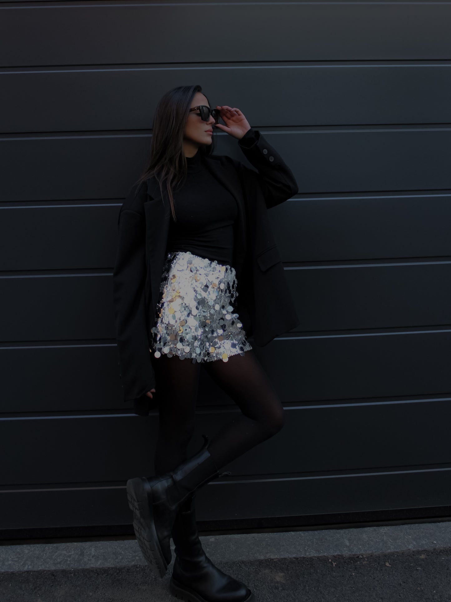 SHORTS IN PAILLETTES